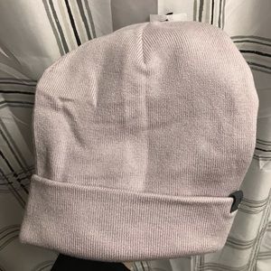 EMPYRE Orchid Beanie